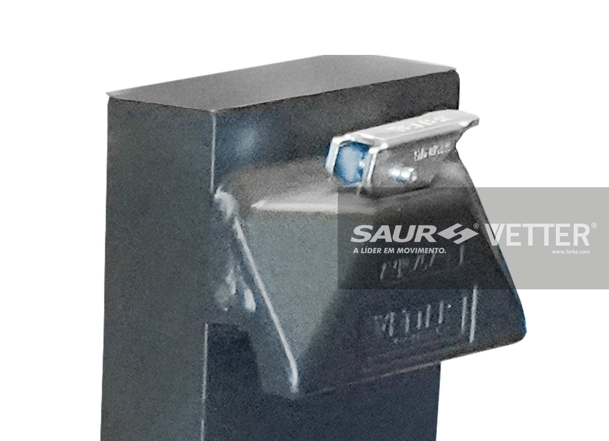 Garfos até 3000 Kg - ISO 3A - 1100 - SAUR EQUIPAMENTOS